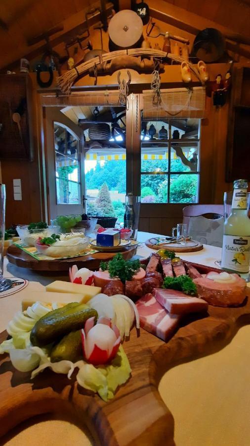 Gaestehaus Haaser Hotel Bad Peterstal-Griesbach Luaran gambar