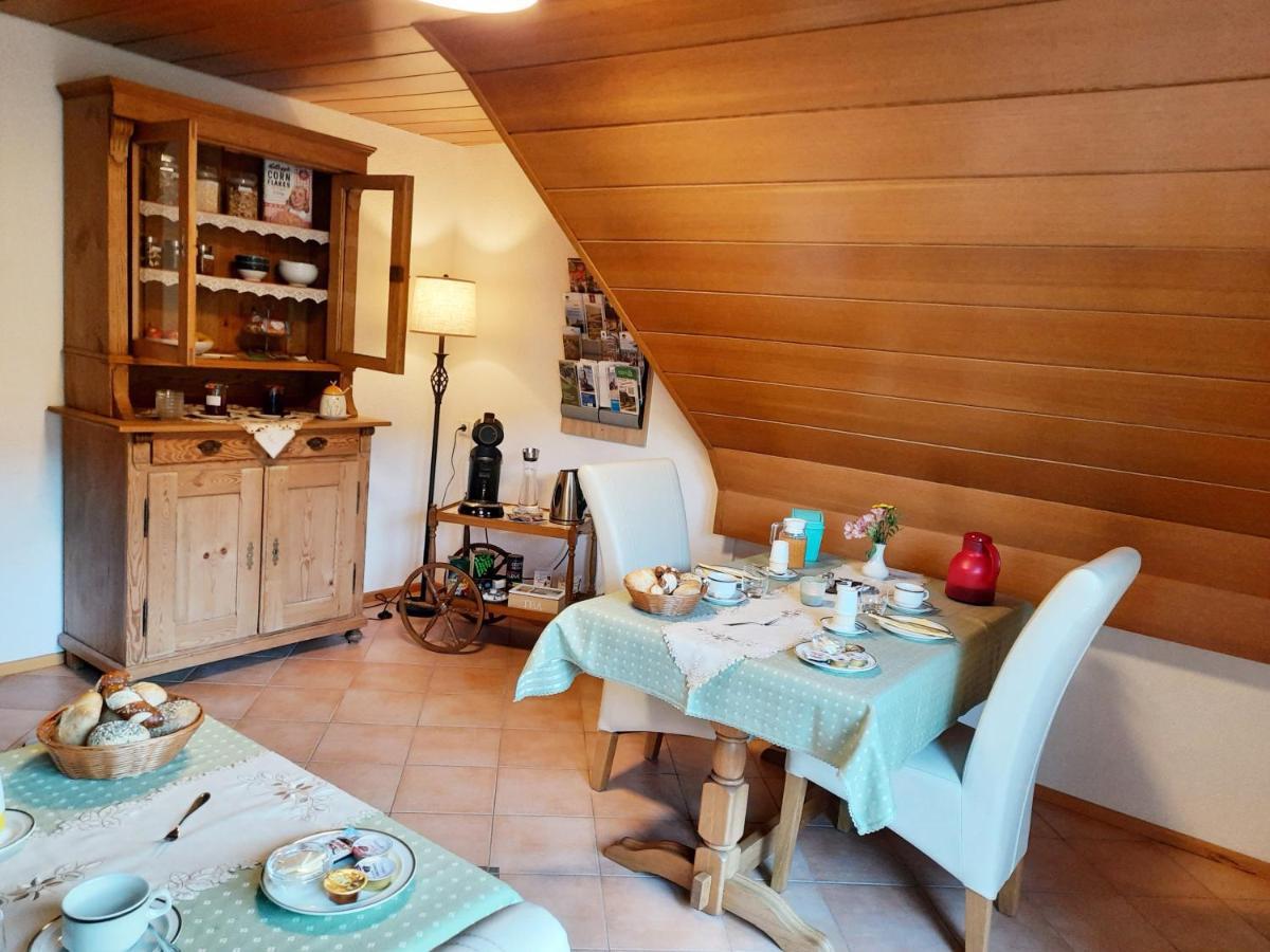 Gaestehaus Haaser Hotel Bad Peterstal-Griesbach Luaran gambar